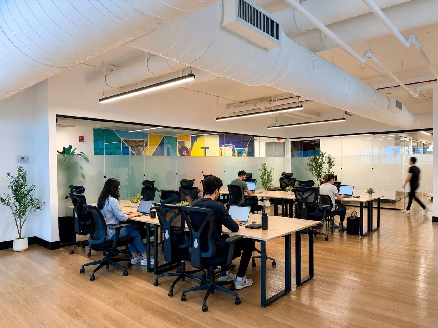 Members working together at WorQ